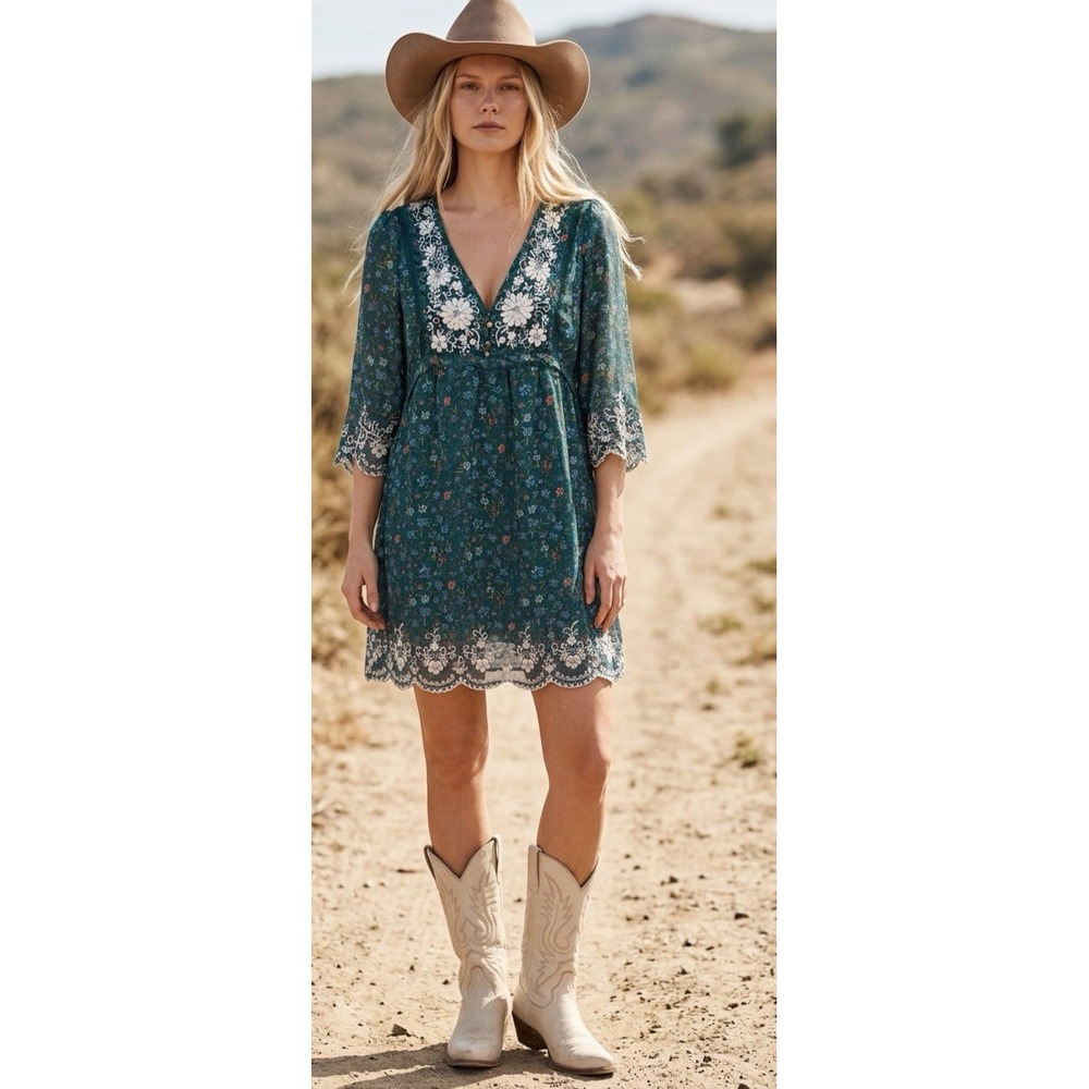 ANTHROPOLOGIE Flying Tomato EMBROIDERD Dress Plunge Neckline SIZE L